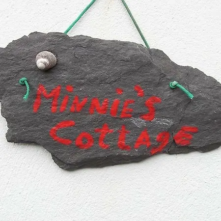 Minie's * Glenbeigh